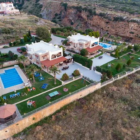 Ariadni Villa *