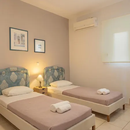 Ariadni Villa