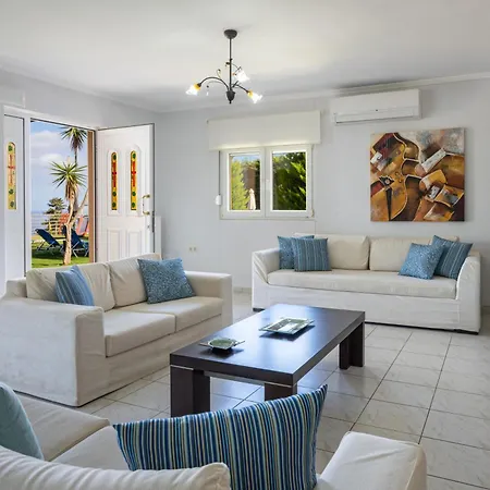 Ariadni Villa